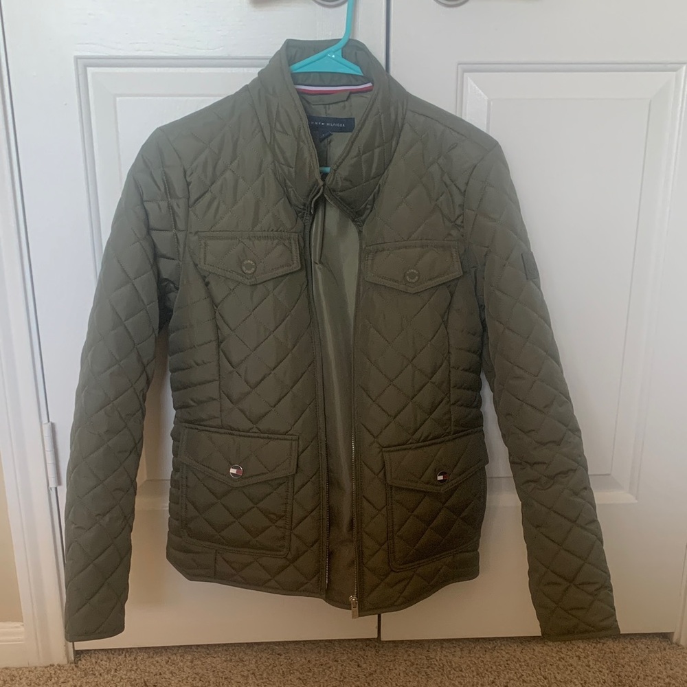 Tommy Hilfiger Women's Olive Quilted Puffer Jacket